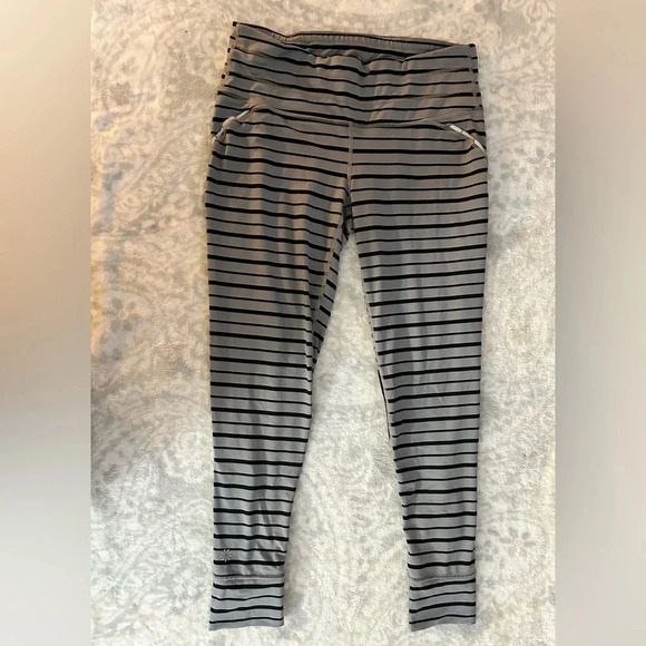 Athleta Relay Striped Tight Leggings - Picture 3 of 5